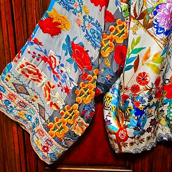 JOHNNY WAS DREAMER PRINT REVERSIBLE SILK  KIMONO W/EMBROIDERY SZ. MD! - Picture 9 of 16